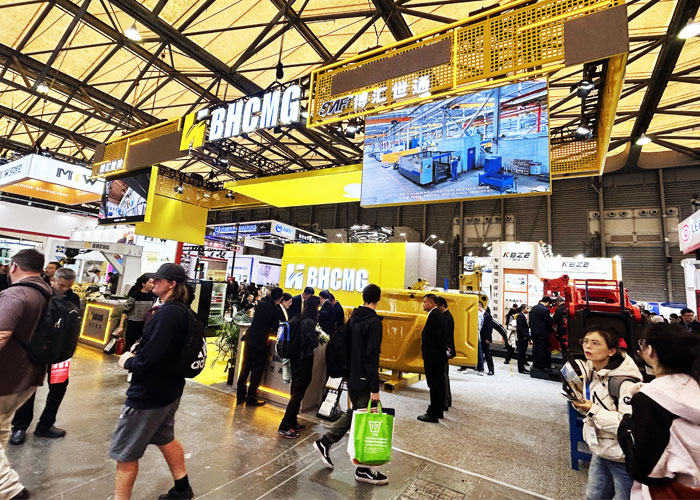 展臺(tái)搭建布置完成后,搭建商如何進(jìn)行安全檢查？