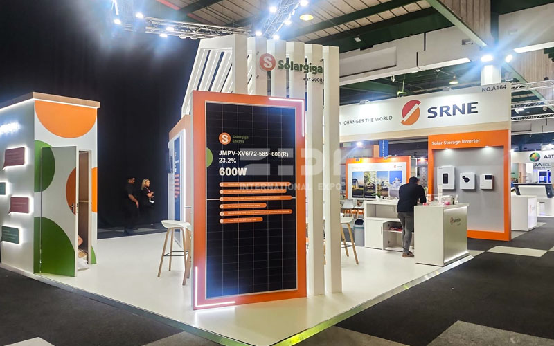 南非光伏展臺(tái)搭建布置